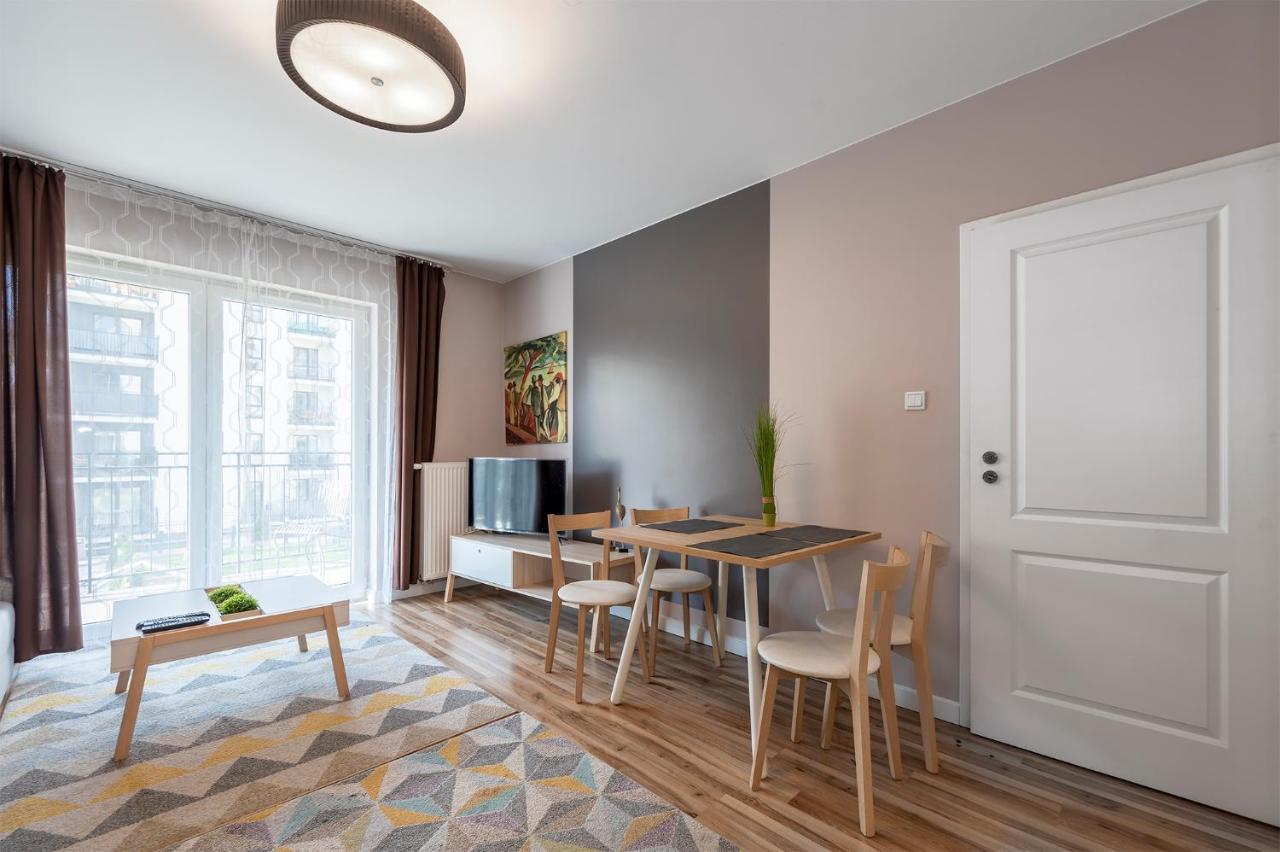 Luxury In City -8- Free Parking 우치 외부 사진